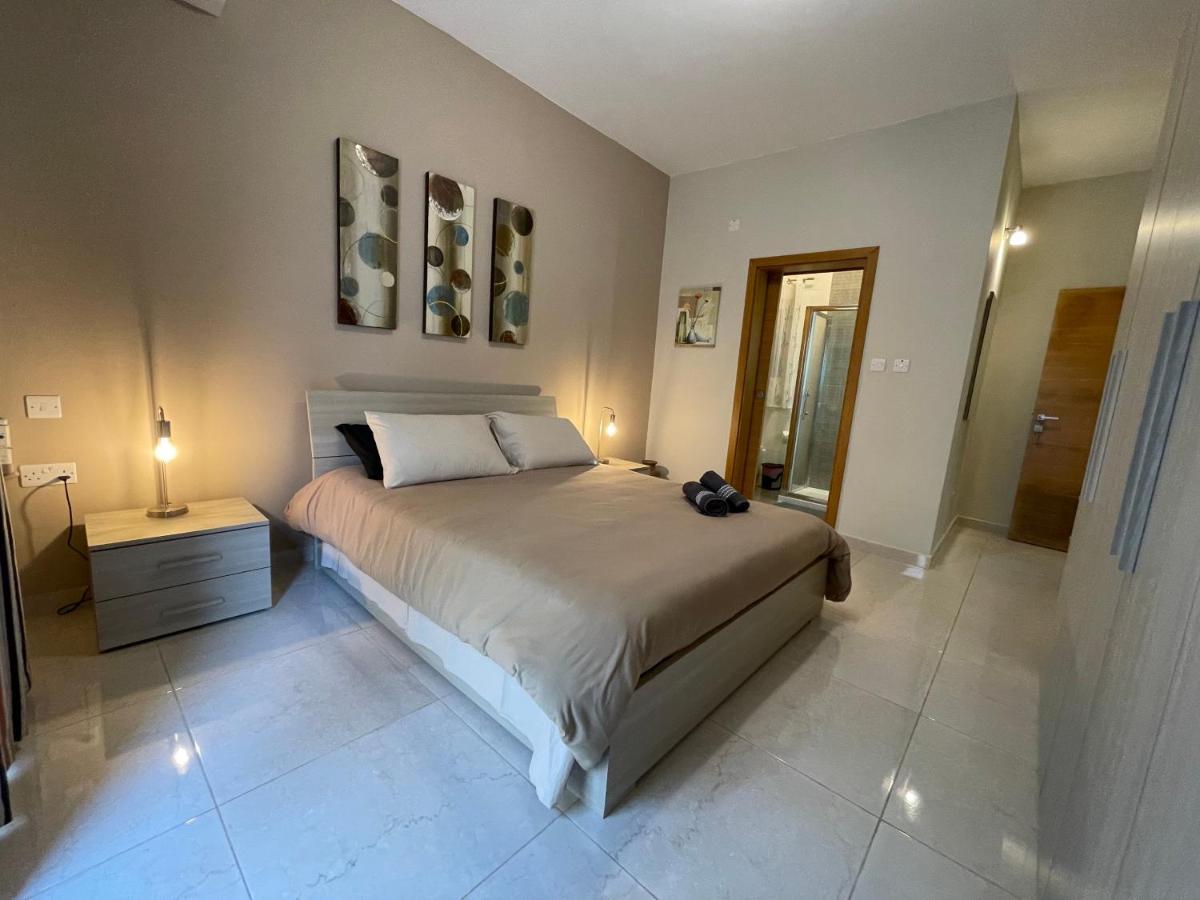 Verdi Apartment - Spacious Modern Apartment, Close To Valletta Santa Vennera Экстерьер фото