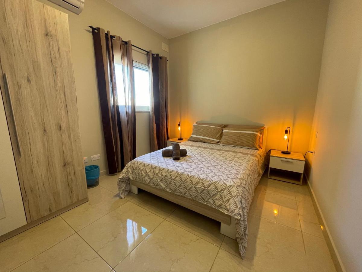 Verdi Apartment - Spacious Modern Apartment, Close To Valletta Santa Vennera Экстерьер фото